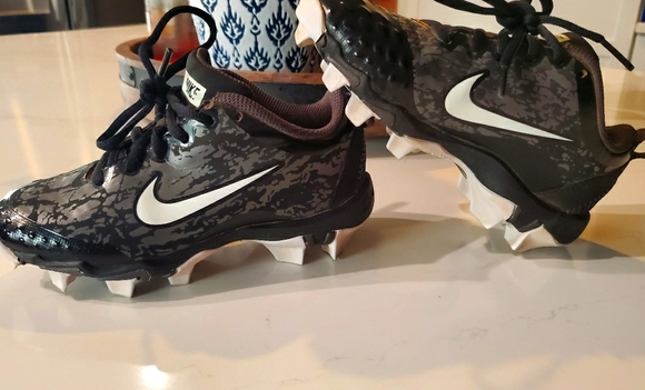 Nike Other - Boys Nike Cleats